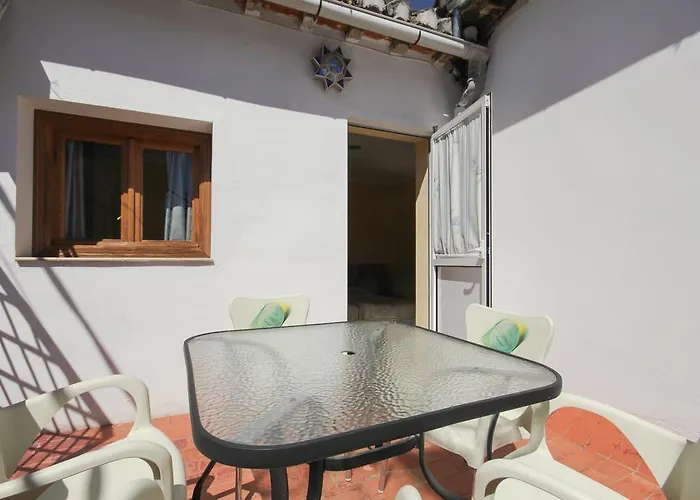 Costa Azul Pensión 4*