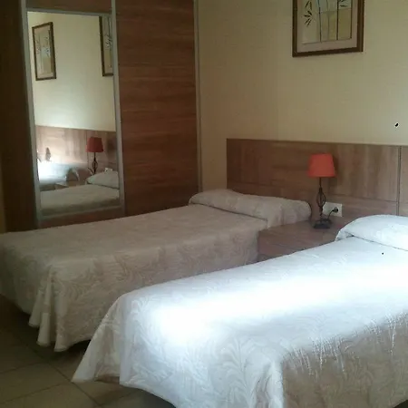 Guest house Costa Azul 2*