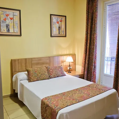 Guest house Costa Azul 2*